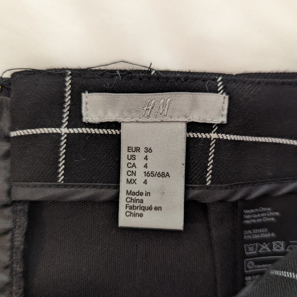 H&M - Picture 3 of 3